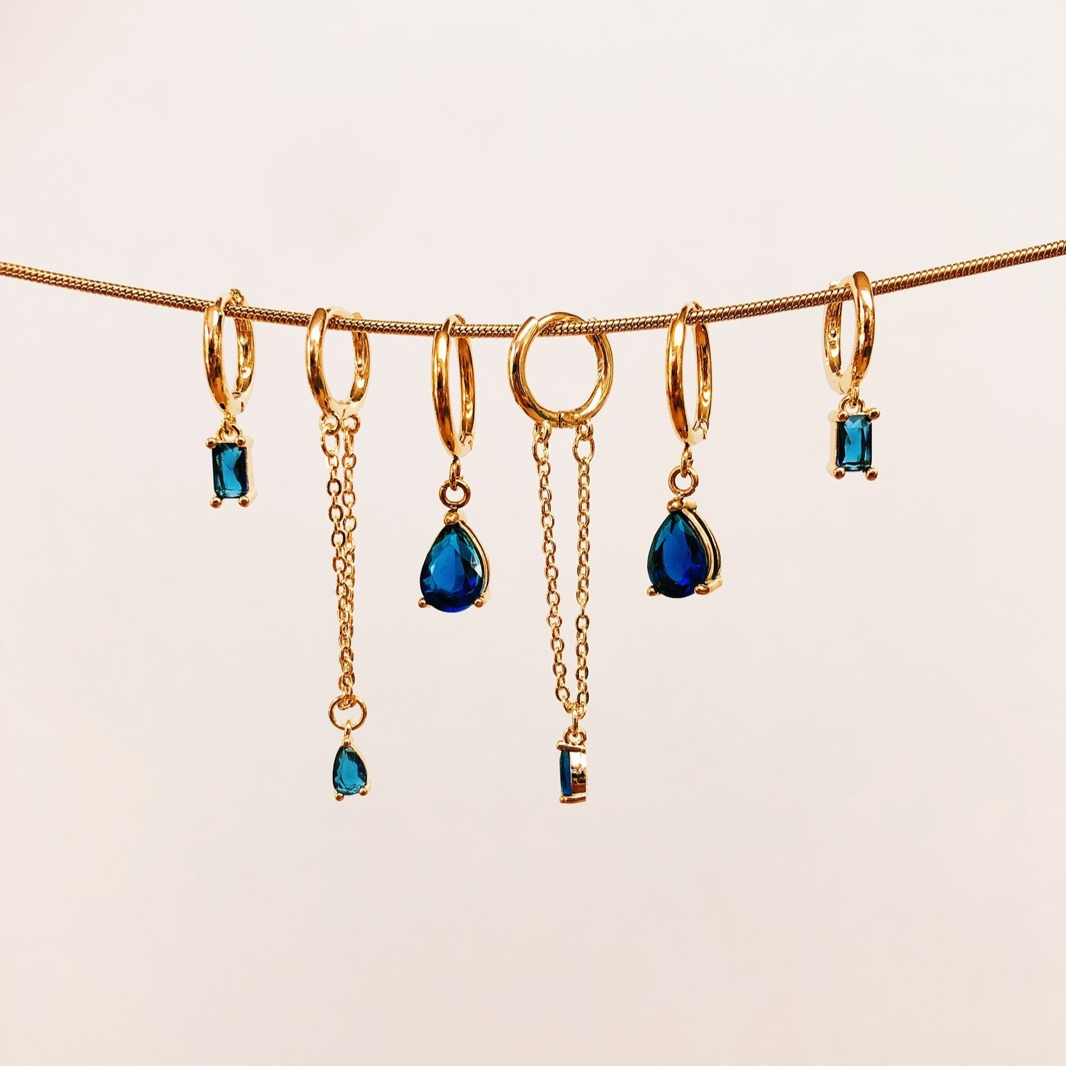 Earrings hanging drops blue