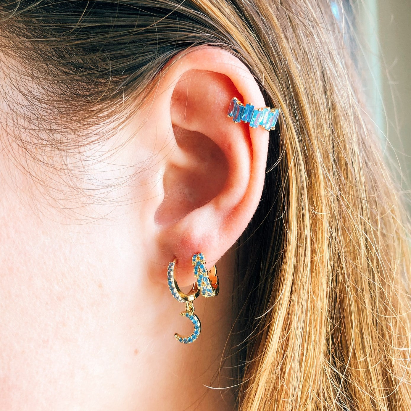 Earrings shining moon light blue