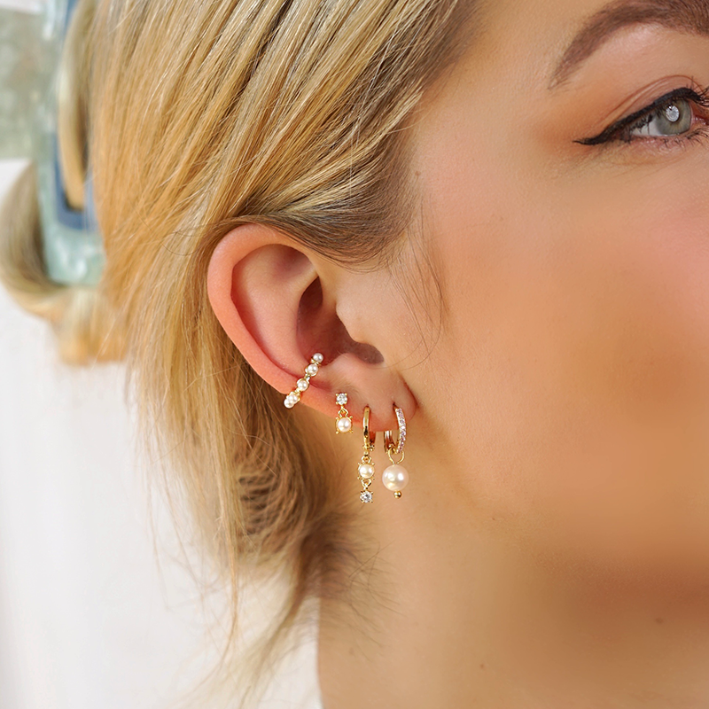 Earrings diamond pearl pink